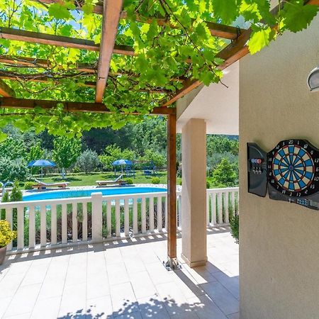 Villa Ana - 3 Bedroom Villa With Private Pool And Unspoiled Natural Environment Kučiće 外观 照片